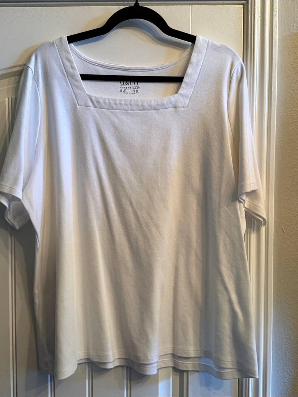 &CO White Square-Neck Short Sleeve Tee
